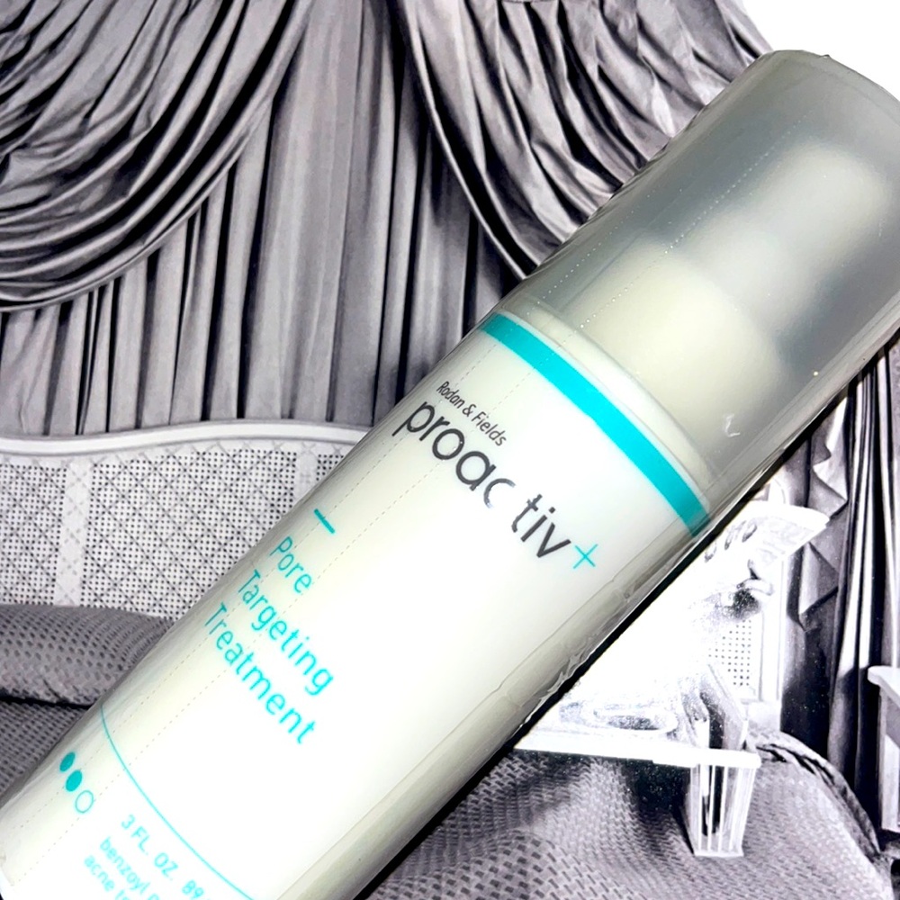 🧖🏻‍♂️ or 🧖🏻‍♀️ • 🔵 Proactiv x Cleansin’ Vibes 🔵• 🧖🏻‍♀️ or 🧖🏻‍♂️